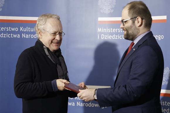 Poland Funds Scripts on Polish History