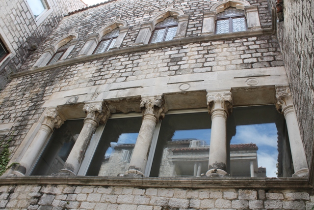 exterior of Kinoteka ZlatnaVrata, Split