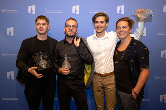 Vesna award for Consequences - Timotej Šturbej (best supporting actor), Darko Štante (best director), Matej Zemljič (best actor) and Gašper Markun; photo: Matjaž Rušt