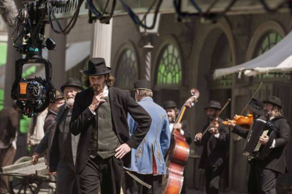 Very Merry by Attila Vidny&aacute;nszky shooting