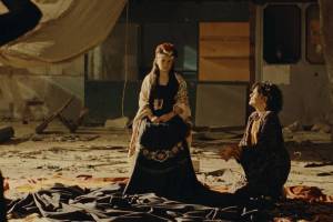 Nina Roza by Genevieve Dulude-de Celles