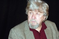 Miroslav Ondř&iacute;ček