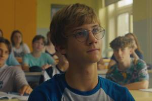 Elvis Starling by Boris Jurjaševič