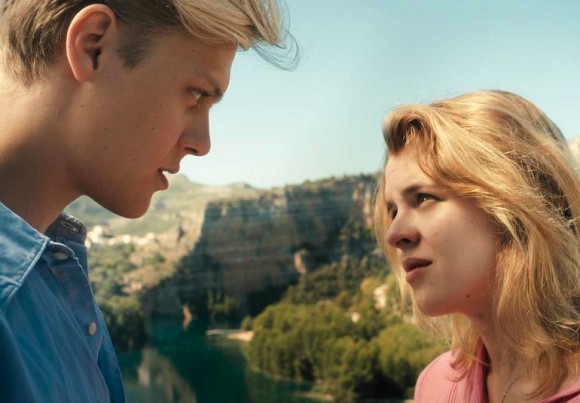 Jakub Gierszał and Magdalena Berus in "Lasting"