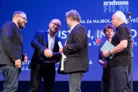 Portoroz 2016 Winners: Bo&scaron;tjan and Žiga Virc receive an award for Houston, We Have a Problem!