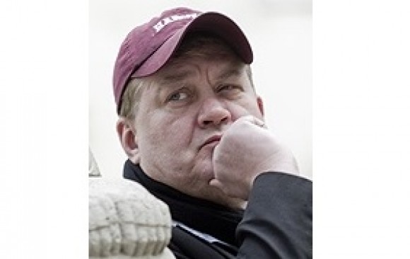  Andr&aacute;s B. V&aacute;gv&ouml;lgyi