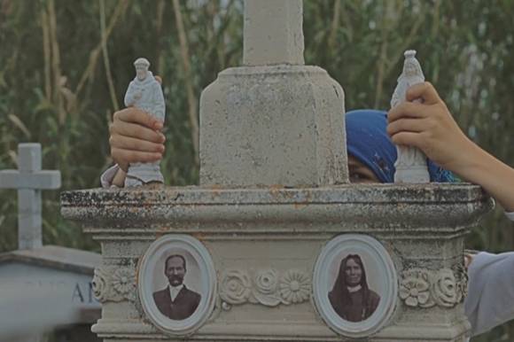 Endless Tail by Željka Sukov&aacute;